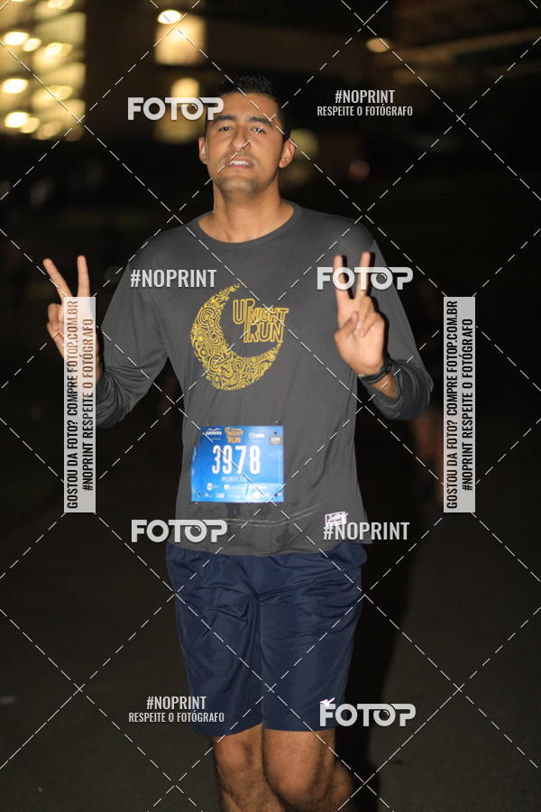 Buy your photos of the eventUP Night Run 2019 - So Paulo on Fotop