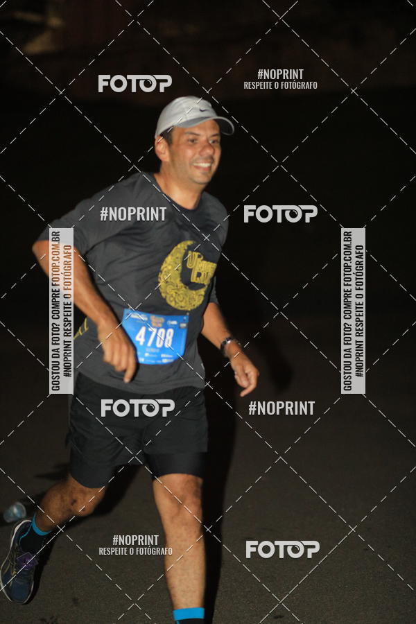 Buy your photos of the eventUP Night Run 2019 - So Paulo on Fotop