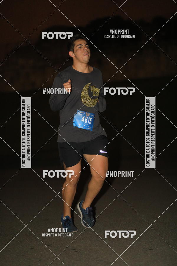 Buy your photos of the eventUP Night Run 2019 - So Paulo on Fotop