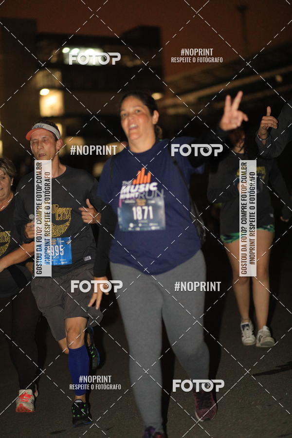 Buy your photos of the eventUP Night Run 2019 - So Paulo on Fotop