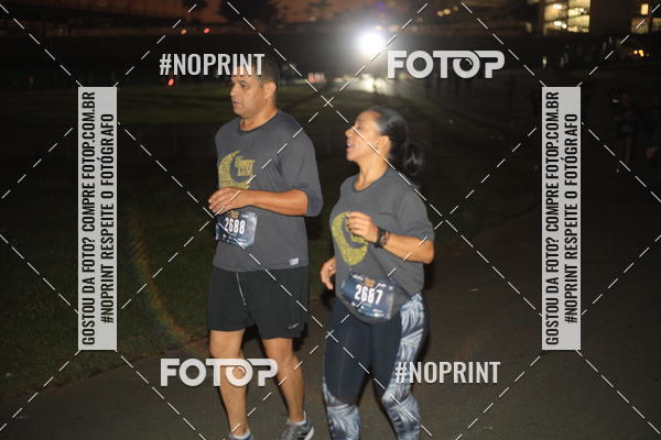 Buy your photos of the eventUP Night Run 2019 - So Paulo on Fotop