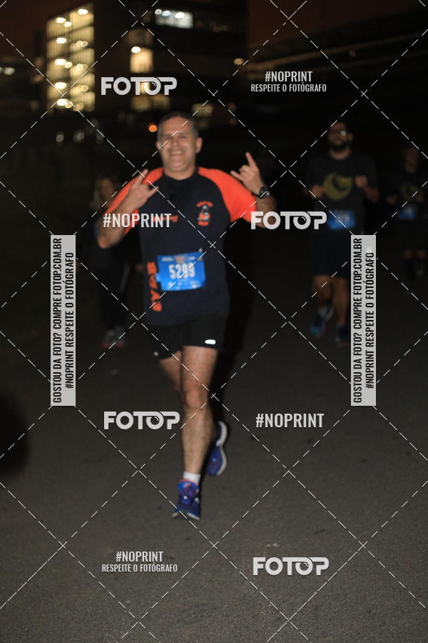 Buy your photos of the eventUP Night Run 2019 - So Paulo on Fotop