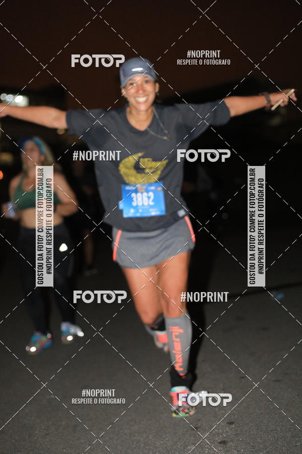Buy your photos of the eventUP Night Run 2019 - So Paulo on Fotop
