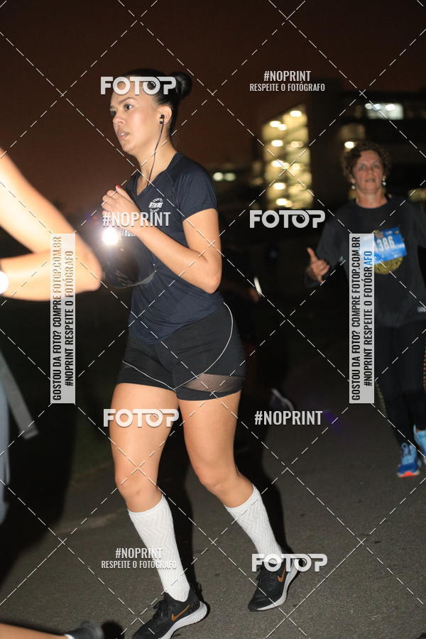 Buy your photos of the eventUP Night Run 2019 - So Paulo on Fotop
