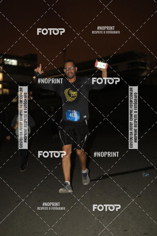Buy your photos of the eventUP Night Run 2019 - So Paulo on Fotop