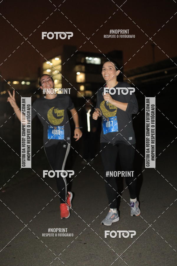 Buy your photos of the eventUP Night Run 2019 - So Paulo on Fotop