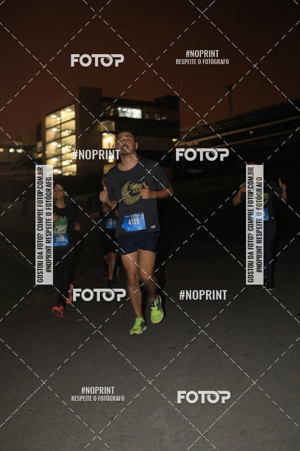 Buy your photos of the eventUP Night Run 2019 - So Paulo on Fotop
