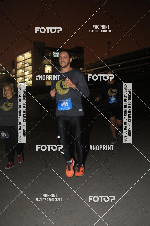 Buy your photos of the eventUP Night Run 2019 - So Paulo on Fotop