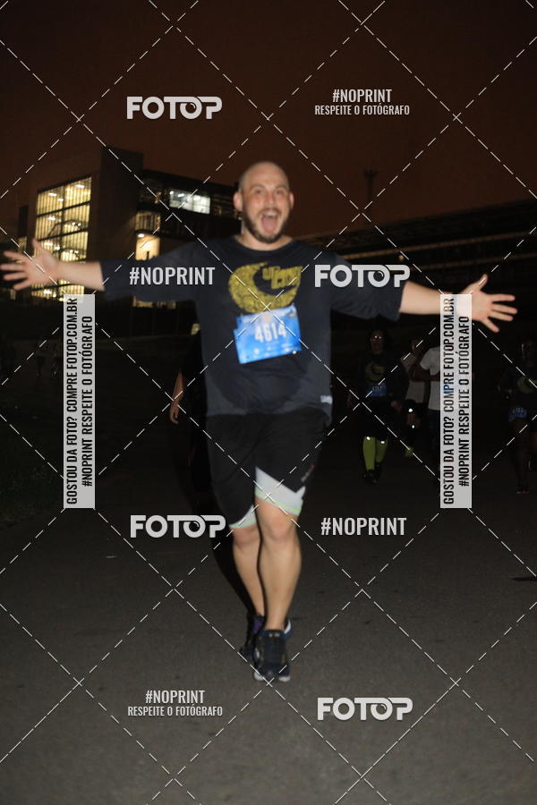 Buy your photos of the eventUP Night Run 2019 - So Paulo on Fotop