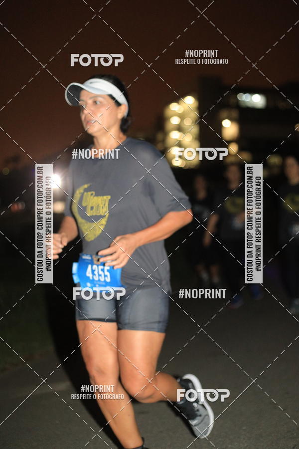 Buy your photos of the eventUP Night Run 2019 - So Paulo on Fotop