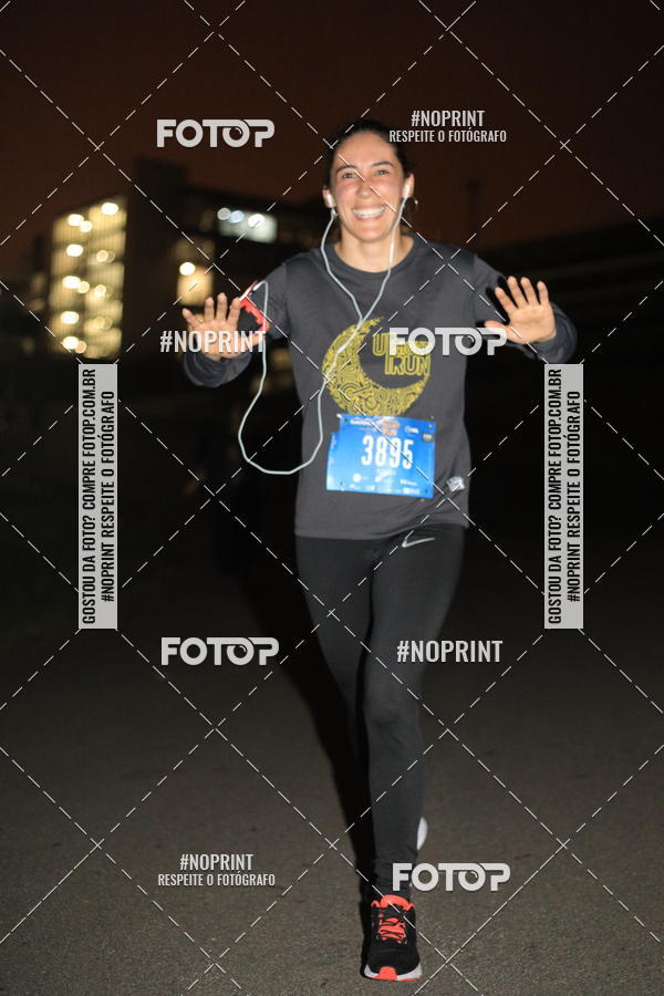Buy your photos of the eventUP Night Run 2019 - So Paulo on Fotop