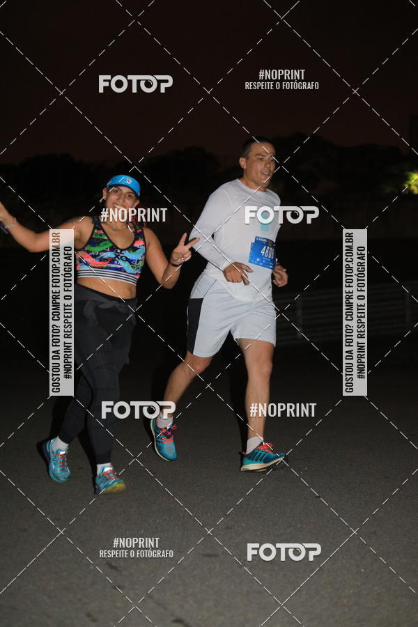 Buy your photos of the eventUP Night Run 2019 - So Paulo on Fotop