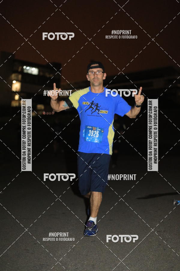 Buy your photos of the eventUP Night Run 2019 - So Paulo on Fotop