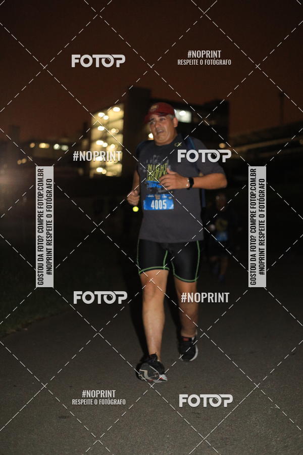Buy your photos of the eventUP Night Run 2019 - So Paulo on Fotop