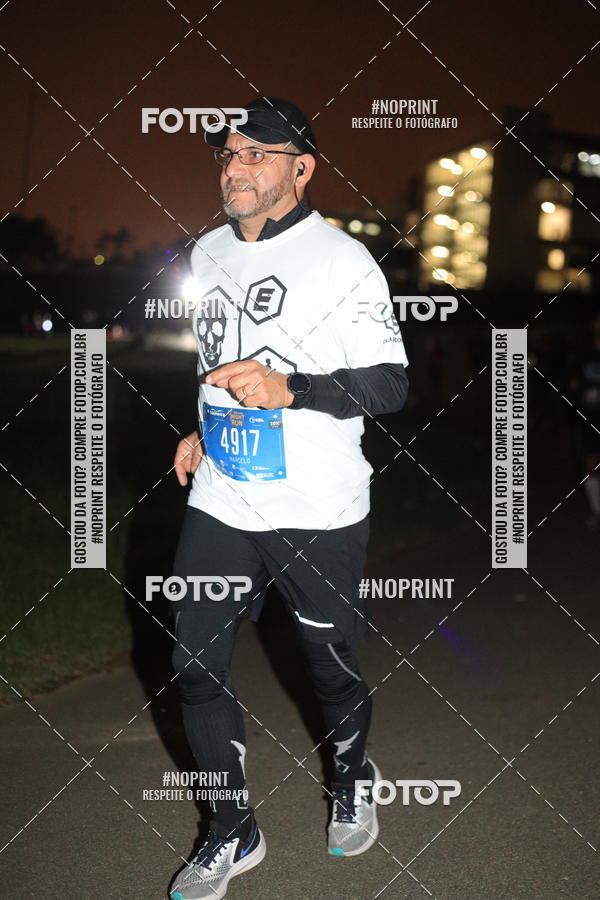 Buy your photos of the eventUP Night Run 2019 - So Paulo on Fotop
