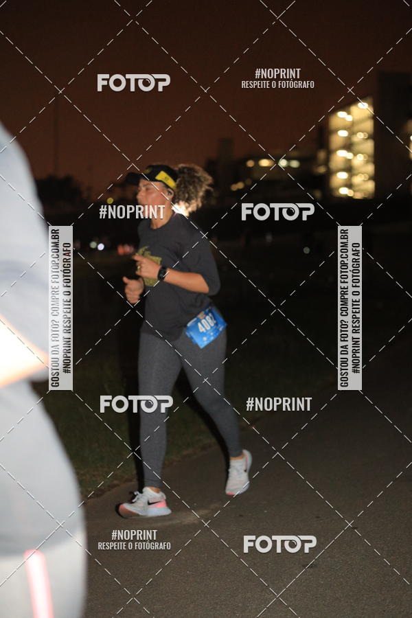 Buy your photos of the eventUP Night Run 2019 - So Paulo on Fotop