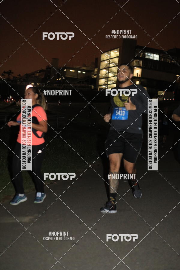 Buy your photos of the eventUP Night Run 2019 - So Paulo on Fotop