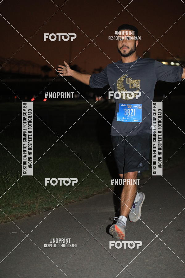 Buy your photos of the eventUP Night Run 2019 - So Paulo on Fotop