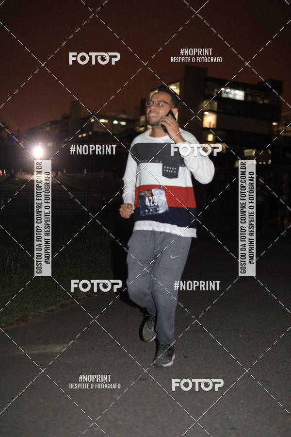 Buy your photos of the eventUP Night Run 2019 - So Paulo on Fotop