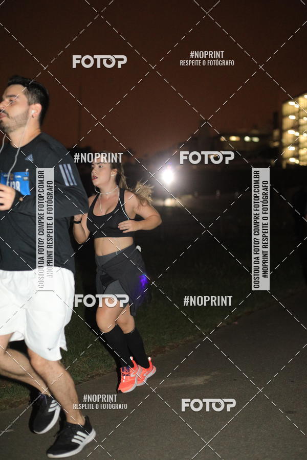 Buy your photos of the eventUP Night Run 2019 - So Paulo on Fotop