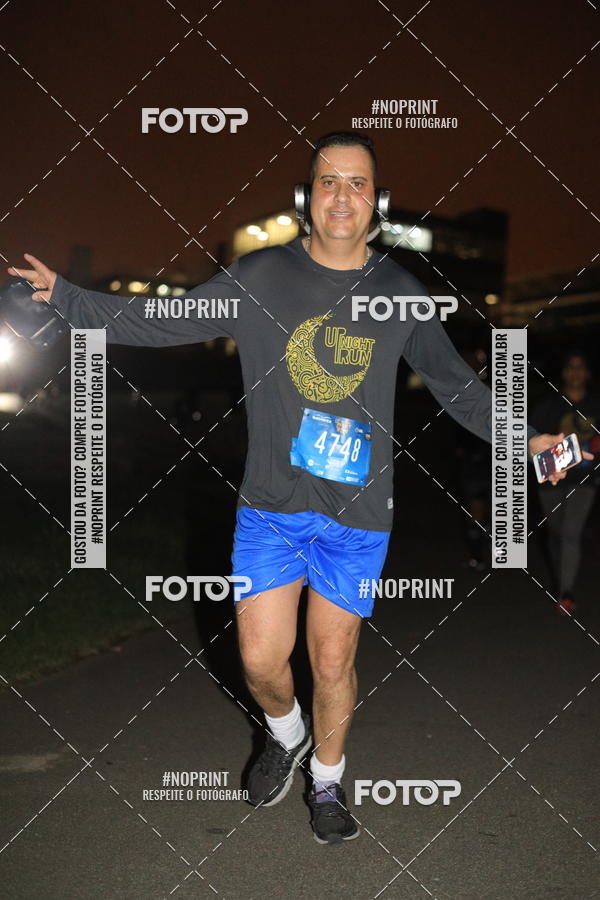 Buy your photos of the eventUP Night Run 2019 - So Paulo on Fotop