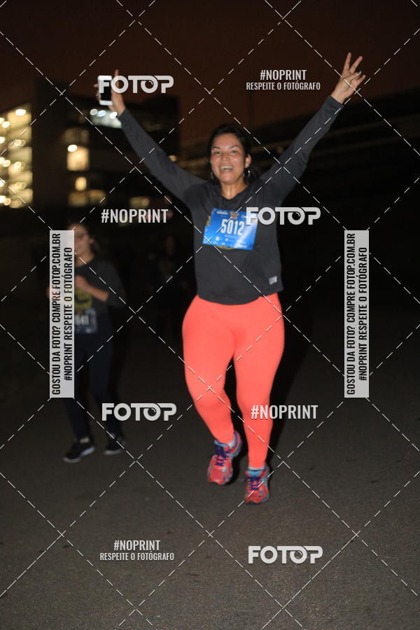 Buy your photos of the eventUP Night Run 2019 - So Paulo on Fotop
