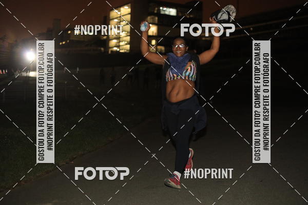 Buy your photos of the eventUP Night Run 2019 - So Paulo on Fotop