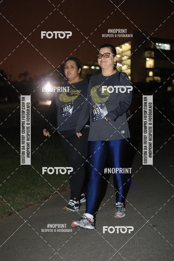 Buy your photos of the eventUP Night Run 2019 - So Paulo on Fotop