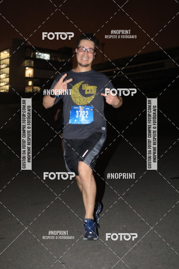 Buy your photos of the eventUP Night Run 2019 - So Paulo on Fotop