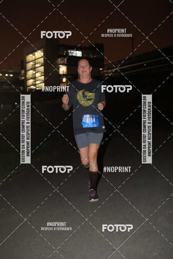 Buy your photos of the eventUP Night Run 2019 - So Paulo on Fotop