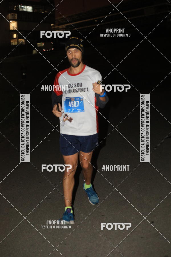 Buy your photos of the eventUP Night Run 2019 - So Paulo on Fotop