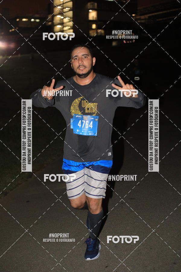 Buy your photos of the eventUP Night Run 2019 - So Paulo on Fotop