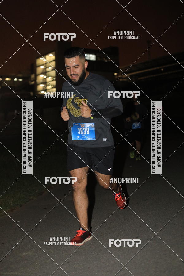 Buy your photos of the eventUP Night Run 2019 - So Paulo on Fotop