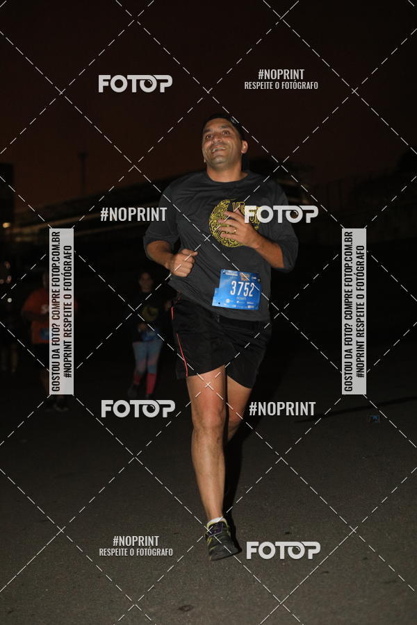 Buy your photos of the eventUP Night Run 2019 - So Paulo on Fotop