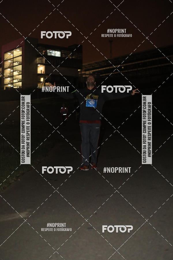 Buy your photos of the eventUP Night Run 2019 - So Paulo on Fotop