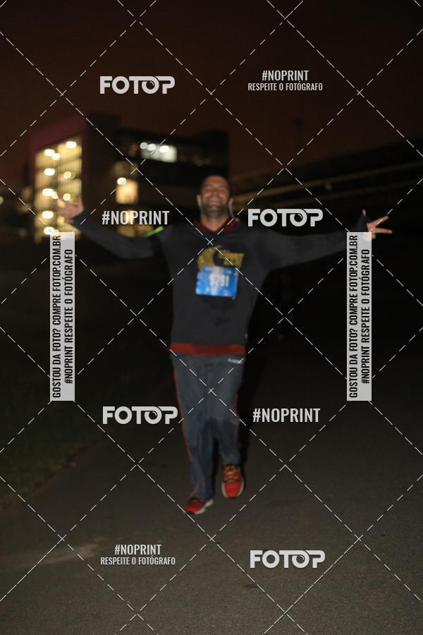 Buy your photos of the eventUP Night Run 2019 - So Paulo on Fotop