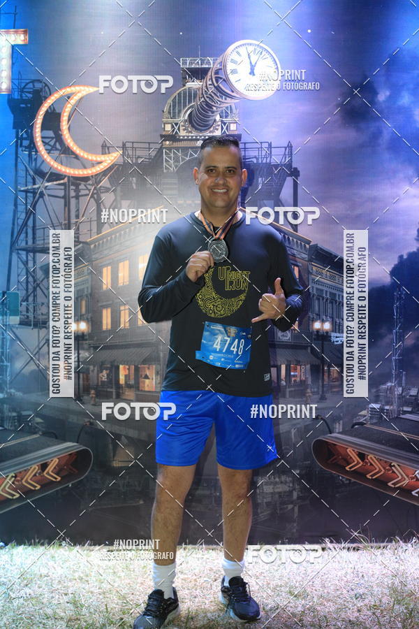 Buy your photos of the eventUP Night Run 2019 - So Paulo on Fotop
