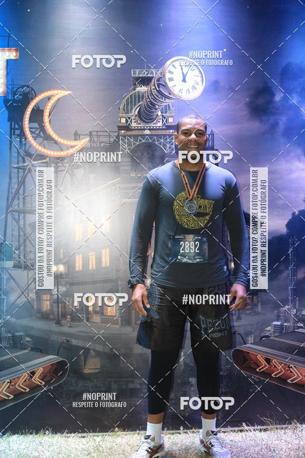 Buy your photos of the eventUP Night Run 2019 - So Paulo on Fotop