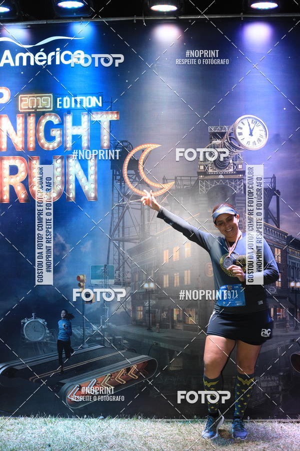 Buy your photos of the eventUP Night Run 2019 - So Paulo on Fotop