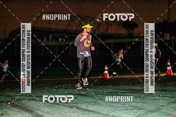 Buy your photos of the eventUP Night Run 2019 - So Paulo on Fotop