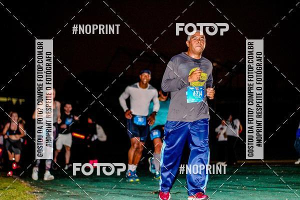 Buy your photos of the eventUP Night Run 2019 - So Paulo on Fotop