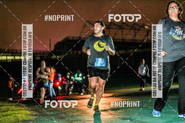 Buy your photos of the eventUP Night Run 2019 - So Paulo on Fotop