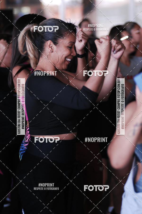 Achetez vos photos de l'vnementHorto Fitness - Entra na Roda e Dana (2 Edio) sur Fotop