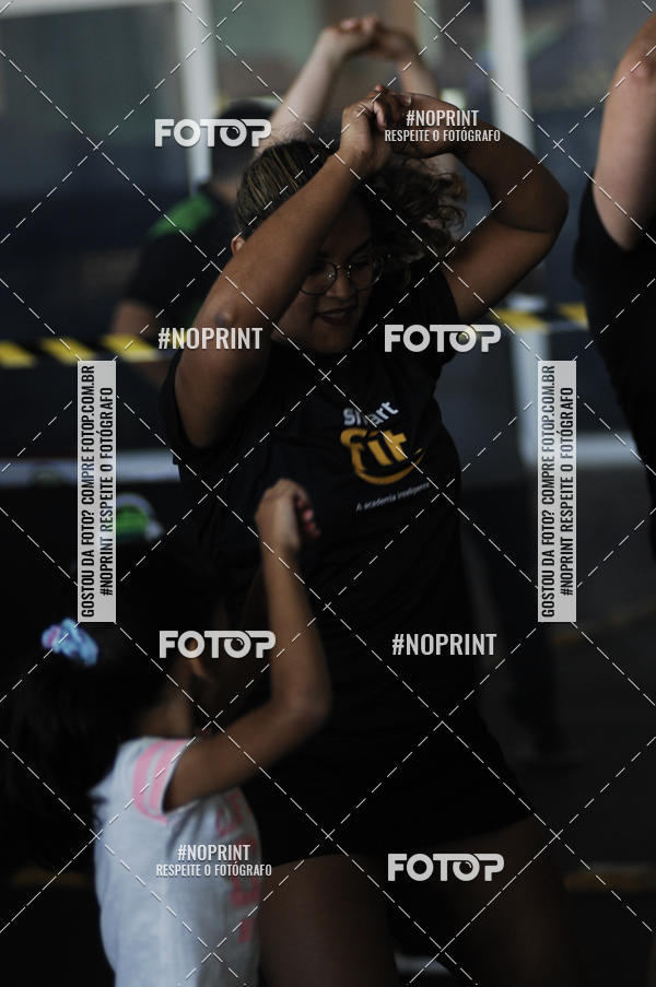 Buy your photos of the eventHorto Fitness - Entra na Roda e Dan�a (2� Edi��o) on Fotop