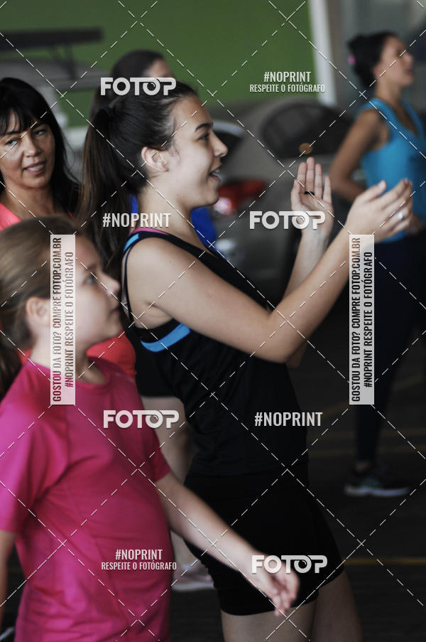 Buy your photos of the eventHorto Fitness - Entra na Roda e Dan�a (2� Edi��o) on Fotop