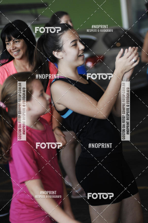 Buy your photos of the eventHorto Fitness - Entra na Roda e Dan�a (2� Edi��o) on Fotop