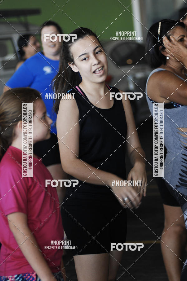 Buy your photos of the eventHorto Fitness - Entra na Roda e Dan�a (2� Edi��o) on Fotop