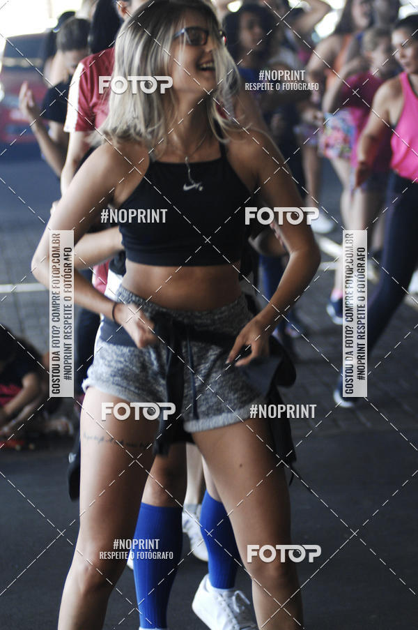 Buy your photos of the eventHorto Fitness - Entra na Roda e Dan�a (2� Edi��o) on Fotop