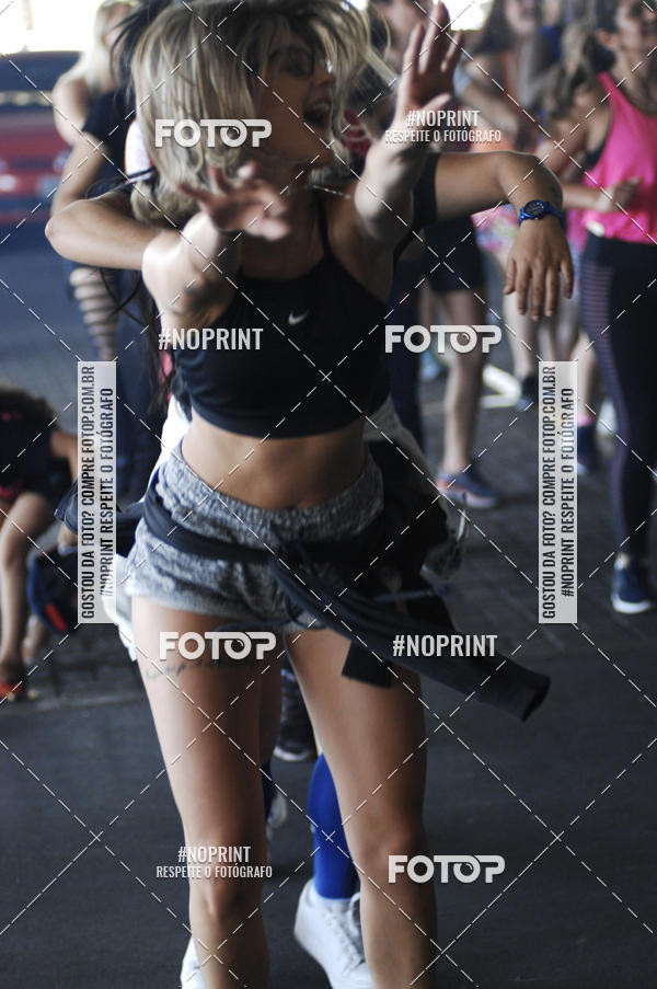 Buy your photos of the eventHorto Fitness - Entra na Roda e Dan�a (2� Edi��o) on Fotop