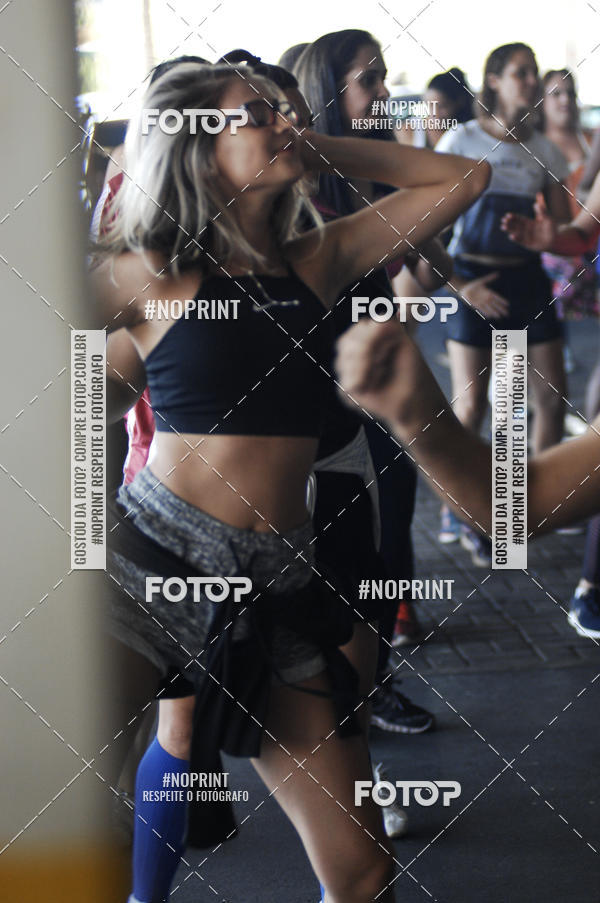 Buy your photos of the eventHorto Fitness - Entra na Roda e Dan�a (2� Edi��o) on Fotop
